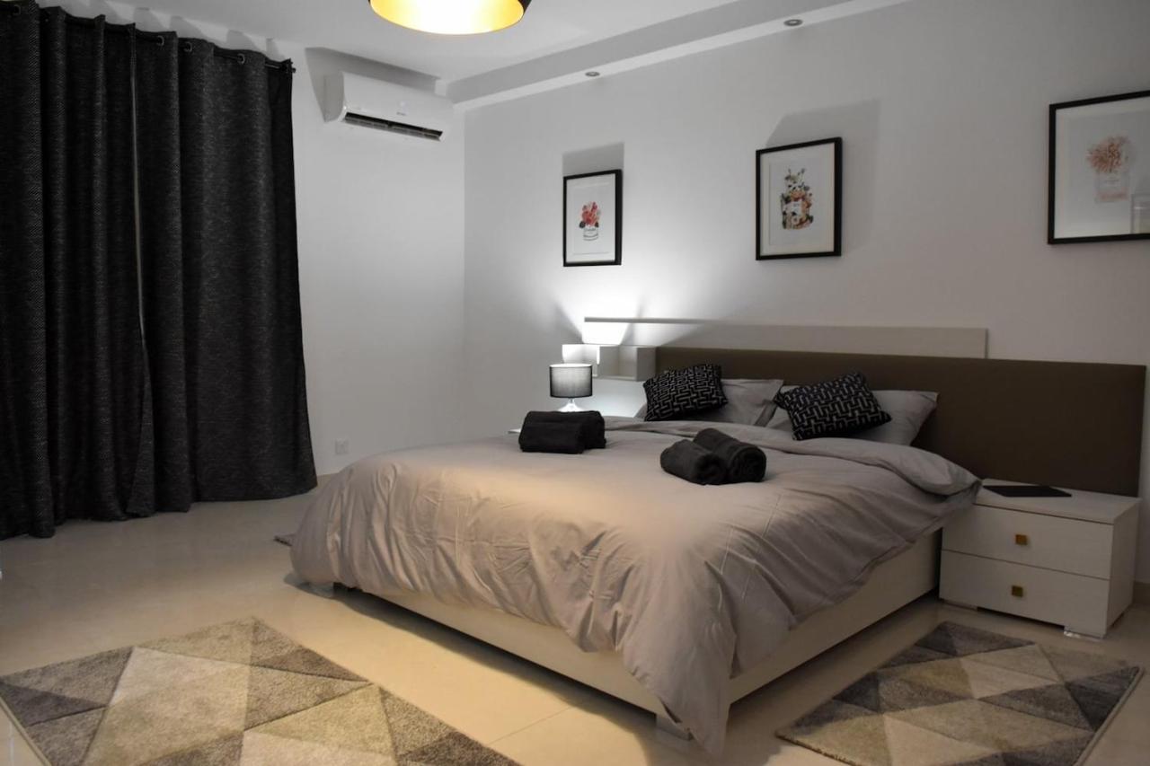 Voguish 3 Bedroom Apartment St. Paul's Bay Exterior foto