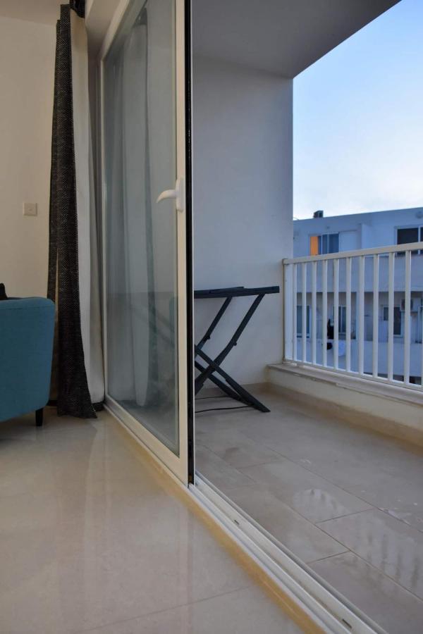 Voguish 3 Bedroom Apartment St. Paul's Bay Exterior foto